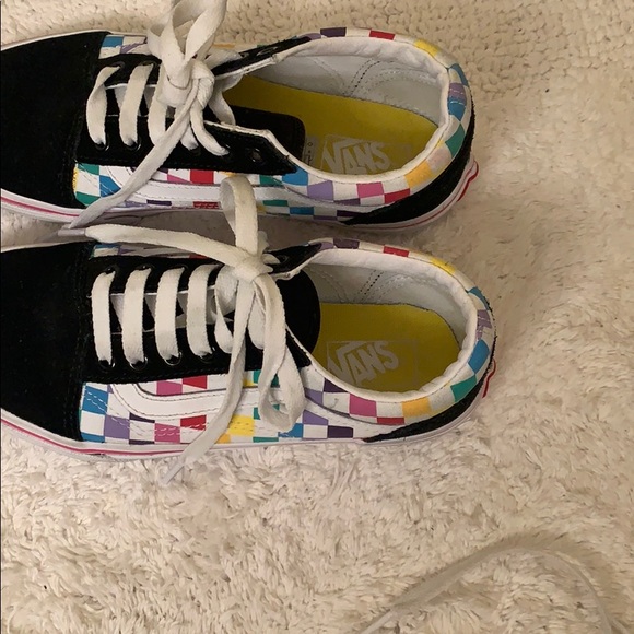 Shoe 👟 - Picture 2 of 4